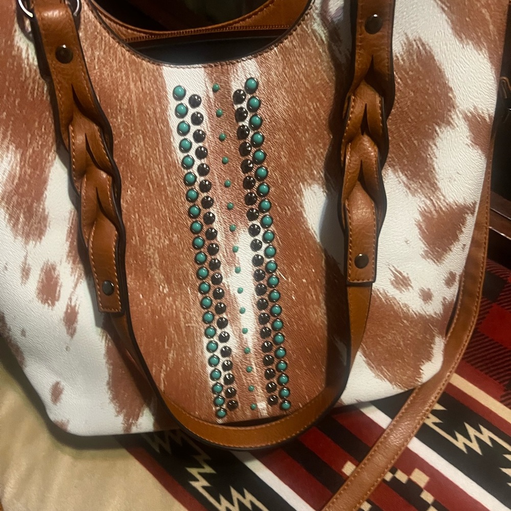 Brown and White Cowhide Studded Shoulder Bag with Turquoise Accents - Picture 2 of 8